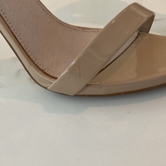 Steve Madden Sandals Size 9M - Picture 4 of 4